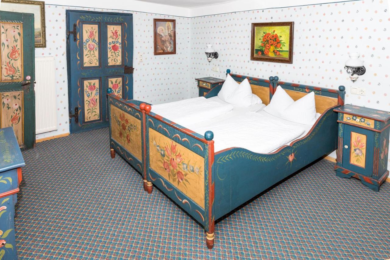 Hotel-Gasthof Zur Post Velburg Ngoại thất bức ảnh