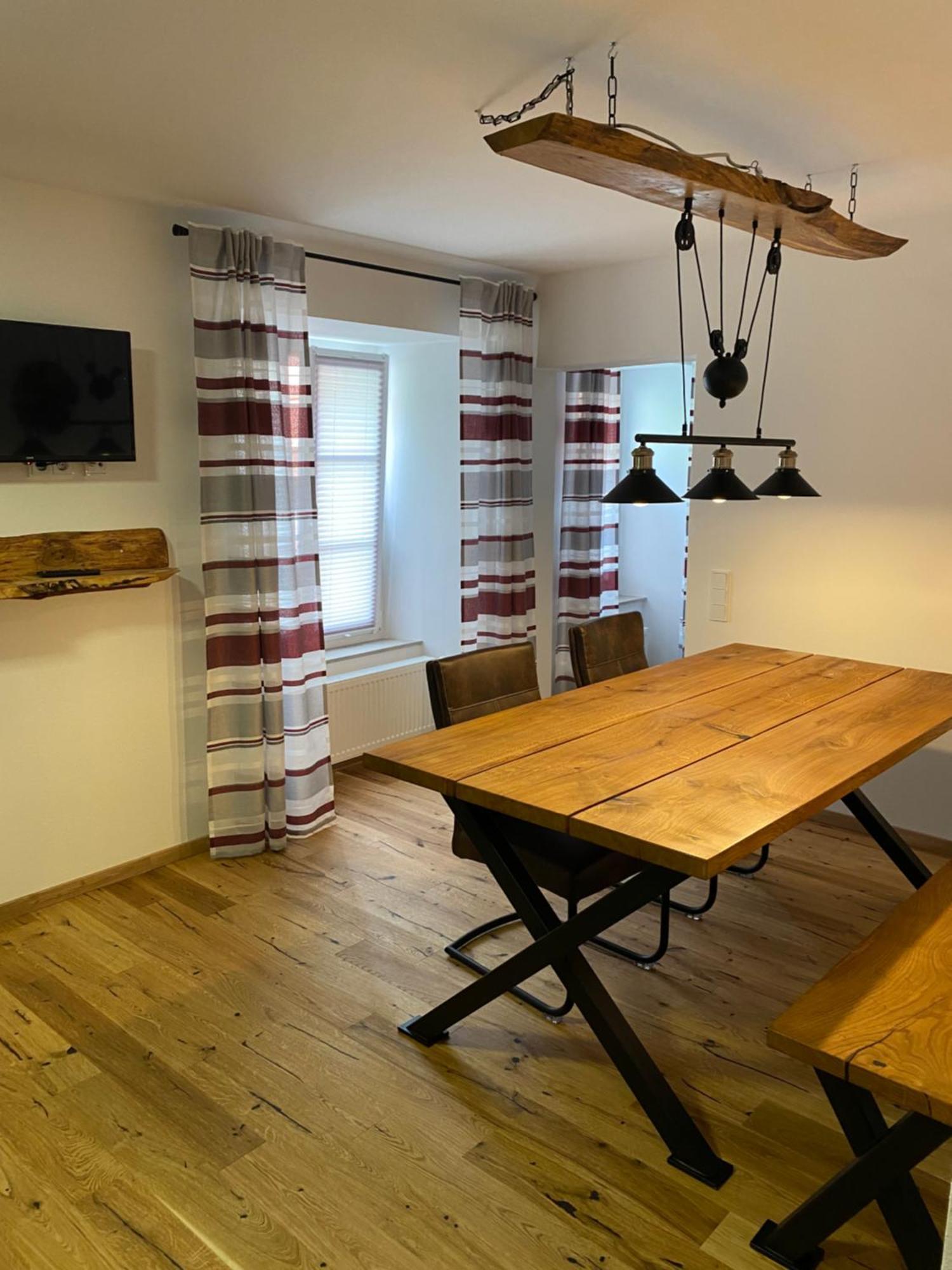 Hotel-Gasthof Zur Post Velburg Phòng bức ảnh